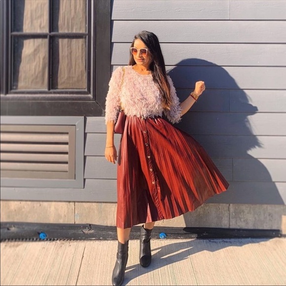 Zara Cream Feather Effect Sweatshirt Sweater Top - Picture 5 of 14